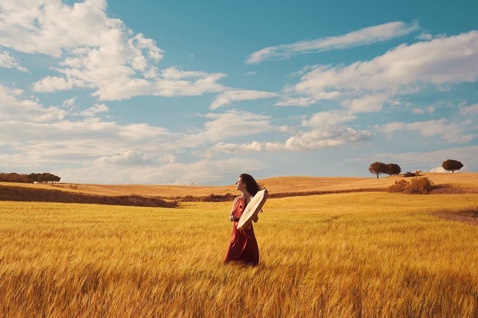 Para Crear Mujer… por Inés&nbsp;Lolago